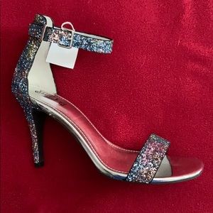 Women’s Size 9 Dress Shoe